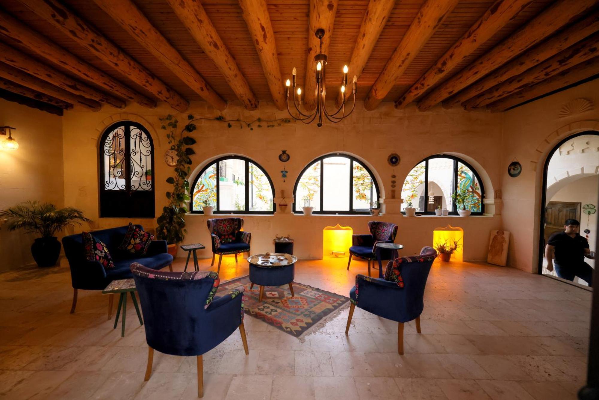 Astarte Hotel Urfa Exterior photo