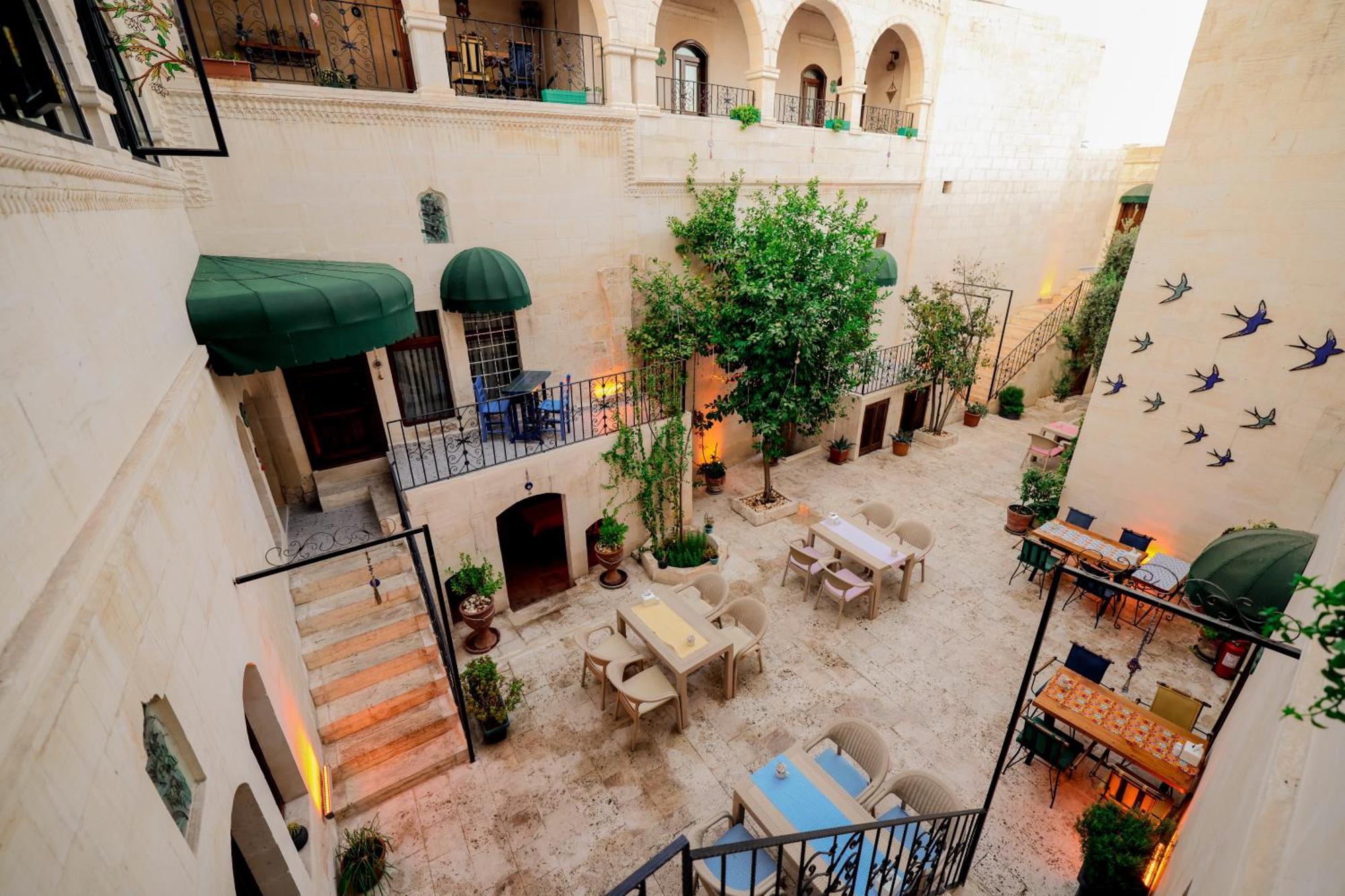 Astarte Hotel Urfa Exterior photo